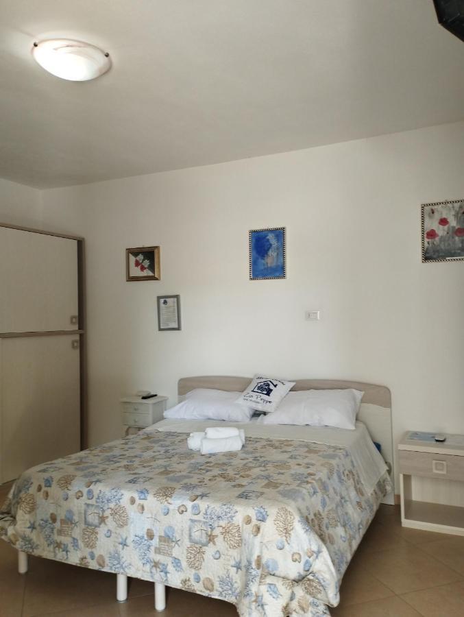 Affitta Camere Zio Peppe San Teodoro  Exterior foto