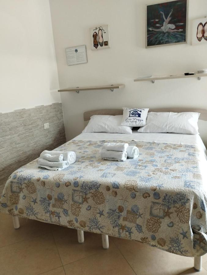 Affitta Camere Zio Peppe San Teodoro  Exterior foto
